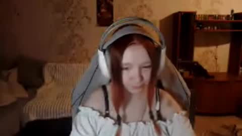 Lisa Backler online show from September 2025 04:30:01 PM