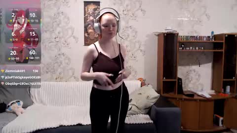 Lisa Backler online show from October 2025 04:31:02 PM