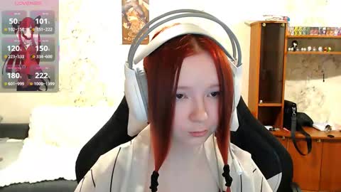 Lisa Backler online show from November 2025 04:16:01 PM