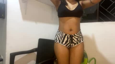 kariina candy and fox online show from May 2026 02:53:02 AM