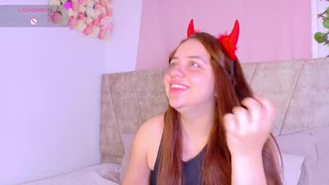 Snapshot of kariina_wong chatting on November 2025 08:29:01 PM kariina_wong online show from November 2025 08:29:01 PM