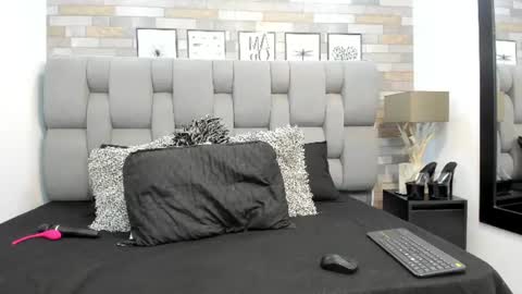  Karina Taylor  online show from June 2026 06:10:02 PM