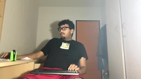 karim03larbi online show from March 2025 07:06:02 PM