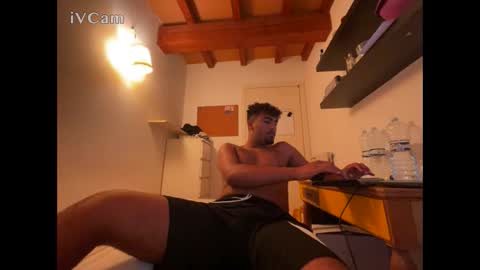 karim03larbi online show from September 2025 06:22:02 PM