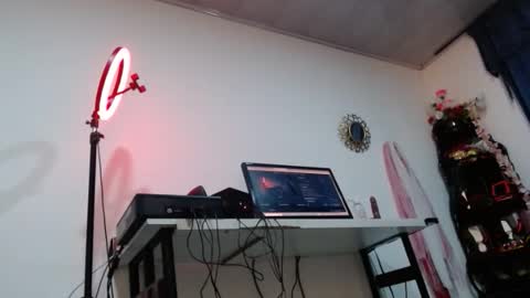 Snapshot of karima_sarabe chatting on February 2026 11:11:02 PM karima_sarabe online show from February 2026 11:11:02 PM