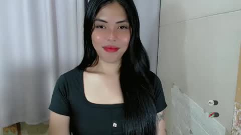 Snapshot of karina_fuckdoll chatting on January 2025 06:25:01 PM I AM BELLE online show from January 2025 06:25:01 PM
