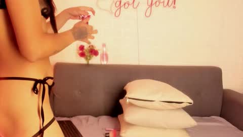 Kari online show from December 2025 11:27:02 AM