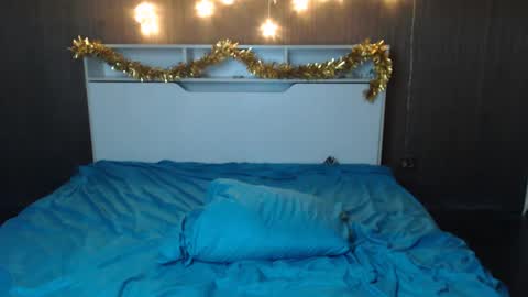 karina_unreal online show from December 2024 06:10:01 PM