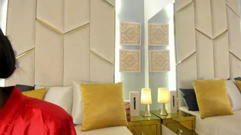 karinaacox online show from May 2026 12:01:01 PM