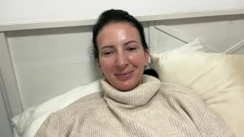 Snapshot of karinablair chatting on December 2024 12:12:01 AM Karina online show from December 2024 12:12:01 AM