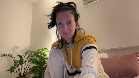 Snapshot of karinablair chatting on December 2024 10:55:02 PM Karina online show from December 2024 10:55:02 PM