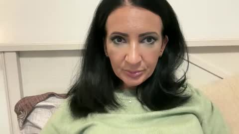 Snapshot of karinablair chatting on December 2024 01:02:02 AM Karina online show from December 2024 01:02:02 AM