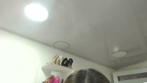 Snapshot of karinbellee chatting on January 2025 12:04:02 PM Karin online show from January 2025 12:04:02 PM