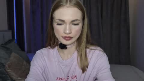 Snapshot of karinchik544 chatting on November 2025 01:55:01 PM karinchik544 online show from November 2025 01:55:01 PM