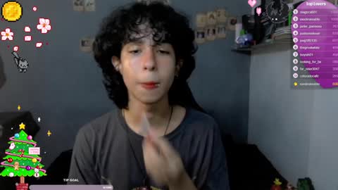 Snapshot of kariozzz chatting on December 2024 01:25:01 AM call me kai 3 online show from December 2024 01:25:01 AM