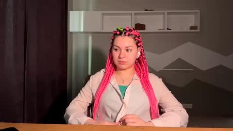 Katty online show from March 2026 06:19:02 AM