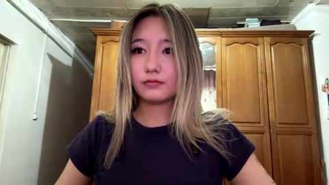 karissagius online show from June 2026 10:10:01 AM