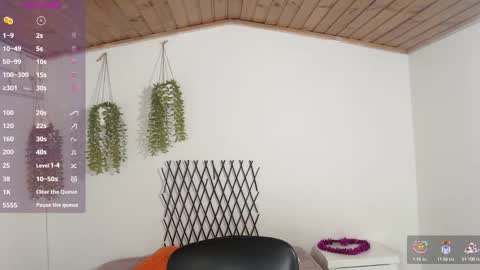 Snapshot of karla_charloby chatting on October 2025 02:07:01 PM Karla online show from October 2025 02:07:01 PM