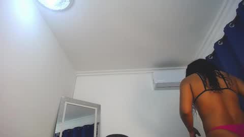 Snapshot of karla_dior chatting on March 2025 02:21:02 PM DIOR online show from March 2025 02:21:02 PM