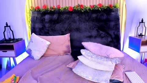 Karla Gonzaless online show from February 2025 01:11:01 AM