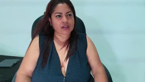 karla_hilton1 online show from March 2026 11:37:01 AM