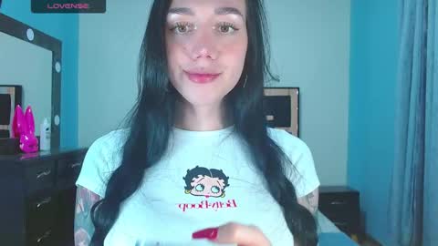 Snapshot of karla_zambrano chatting on January 2026 07:39:01 PM karla online show from January 2026 07:39:01 PM