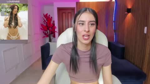 Snapshot of karlaa_james chatting on July 2026 11:46:01 AM Karlaa online show from July 2026 11:46:01 AM