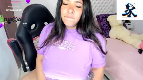 Snapshot of karlathompson chatting on February 2025 11:23:02 PM Karla online show from February 2025 11:23:02 PM