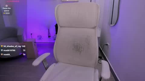 karliie kloss   online show from September 2025 07:10:02 AM