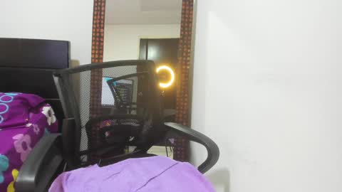 Snapshot of karljensen33 chatting on January 2025 07:37:01 PM karlgenjen online show from January 2025 07:37:01 PM