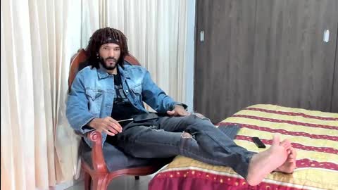 Karl online show from November 2025 03:50:01 AM