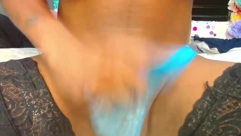 KARLY.  online show from October 2025 06:48:01 AM