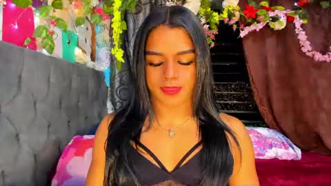 Snapshot of karly_coffe chatting on July 2026 09:36:01 AM KARLY. online show from July 2026 09:36:01 AM