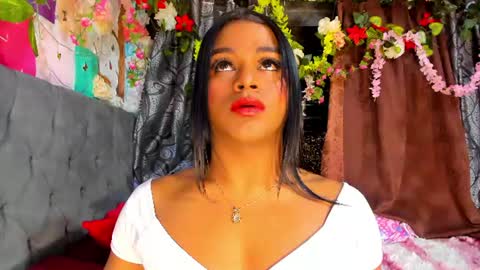 Snapshot of karly_coffe chatting on July 2026 09:30:01 AM KARLY. online show from July 2026 09:30:01 AM
