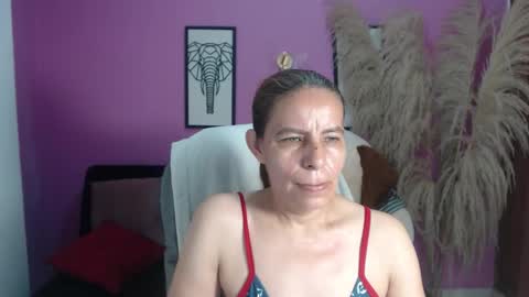 KARLYE online show from October 2025 05:15:01 AM