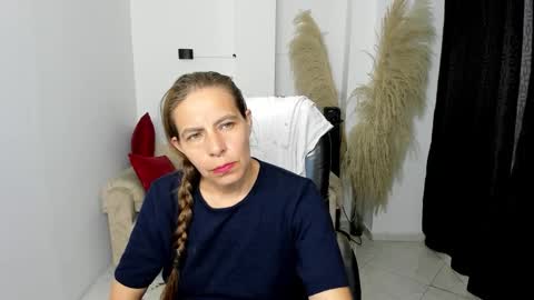 KARLYE online show from March 2026 03:56:01 AM