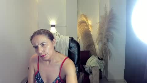 KARLYE online show from May 2026 01:23:01 AM