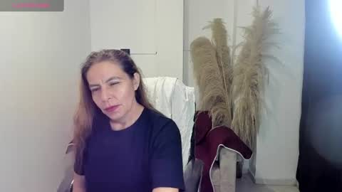 KARLYE online show from June 2026 09:11:02 AM