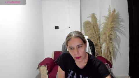 KARLYE online show from June 2026 02:58:02 AM