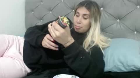 Snapshot of karol28g chatting on December 2024 11:42:01 PM karol28g online show from December 2024 11:42:01 PM