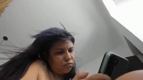 Snapshot of karol_c31 chatting on May 2026 06:54:02 AM Karol online show from May 2026 06:54:02 AM