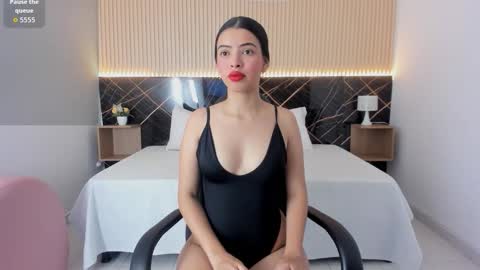 Snapshot of karol_cortes chatting on October 2025 07:26:01 PM karol_cortes online show from October 2025 07:26:01 PM