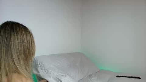 Snapshot of karol_goode chatting on November 2025 09:02:01 PM karol_goode online show from November 2025 09:02:01 PM