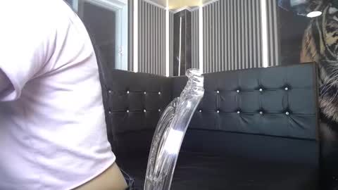 Snapshot of karol_lorens chatting on September 2025 04:14:02 AM karol_lorens online show from September 2025 04:14:02 AM