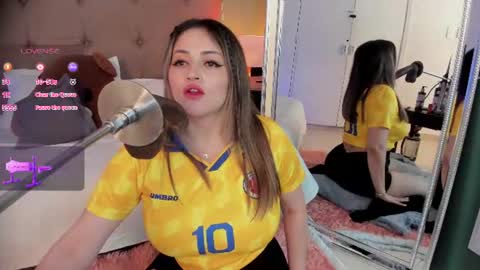 KAROL  online show from June 2026 03:29:02 AM