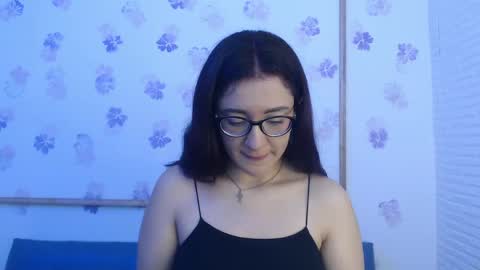 Snapshot of karol_prescot chatting on April 2026 02:15:02 PM Karol online show from April 2026 02:15:02 PM