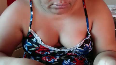 Snapshot of karolbb chatting on December 2024 11:22:01 AM karolbb online show from December 2024 11:22:01 AM