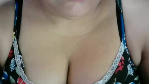 Snapshot of karolbb chatting on February 2025 11:10:02 AM karolbb online show from February 2025 11:10:02 AM