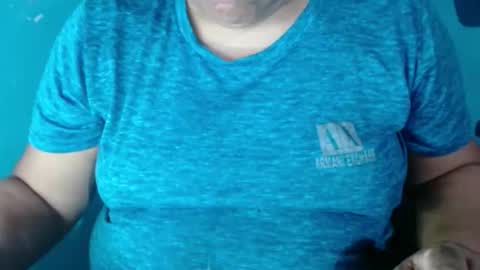 karolbb online show from November 2025 12:12:01 AM