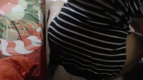 karolbb21 online show from May 2026 04:04:02 PM